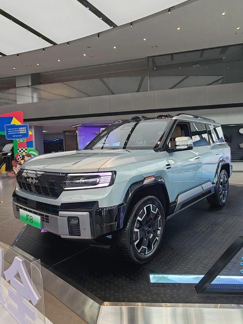 佛山顺德区联景硕企业管理咨询比亚迪方程豹硬派越野的爆款，英菲尼迪35周年与你共成长
